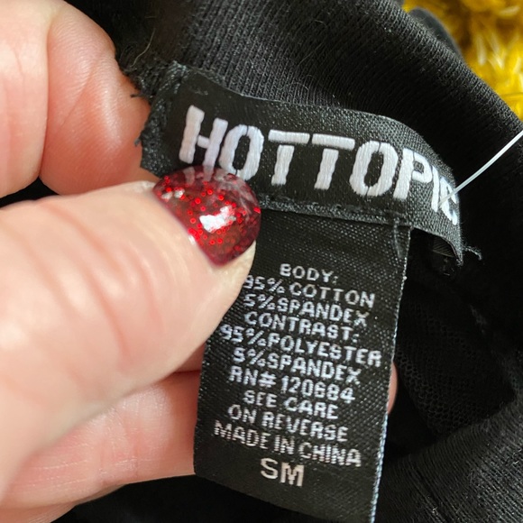 Hot Topic black mesh yoke crop top with silver colored metal chain. Size small. - Picture 4 of 4